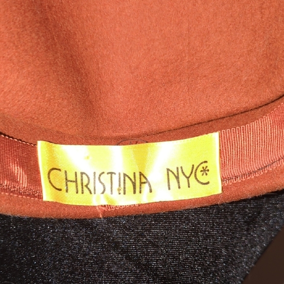 Vintage Excello Women's Wool Hat in Rust Color - Picture 6 of 6